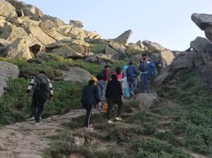 churwadhar-camping-rajgarh-himachal-pradesh-trekking-to-churdhar